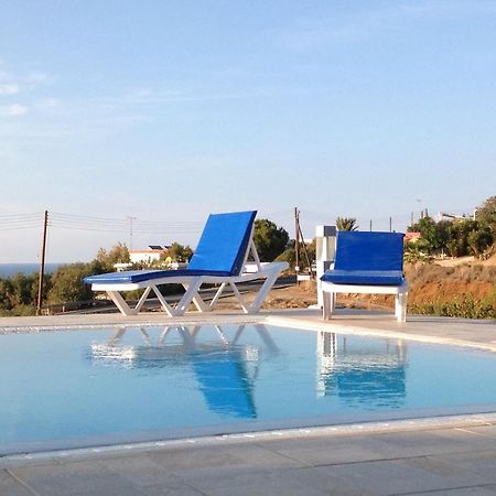 Pomos Idol Exceptional Beach Villa Exterior photo