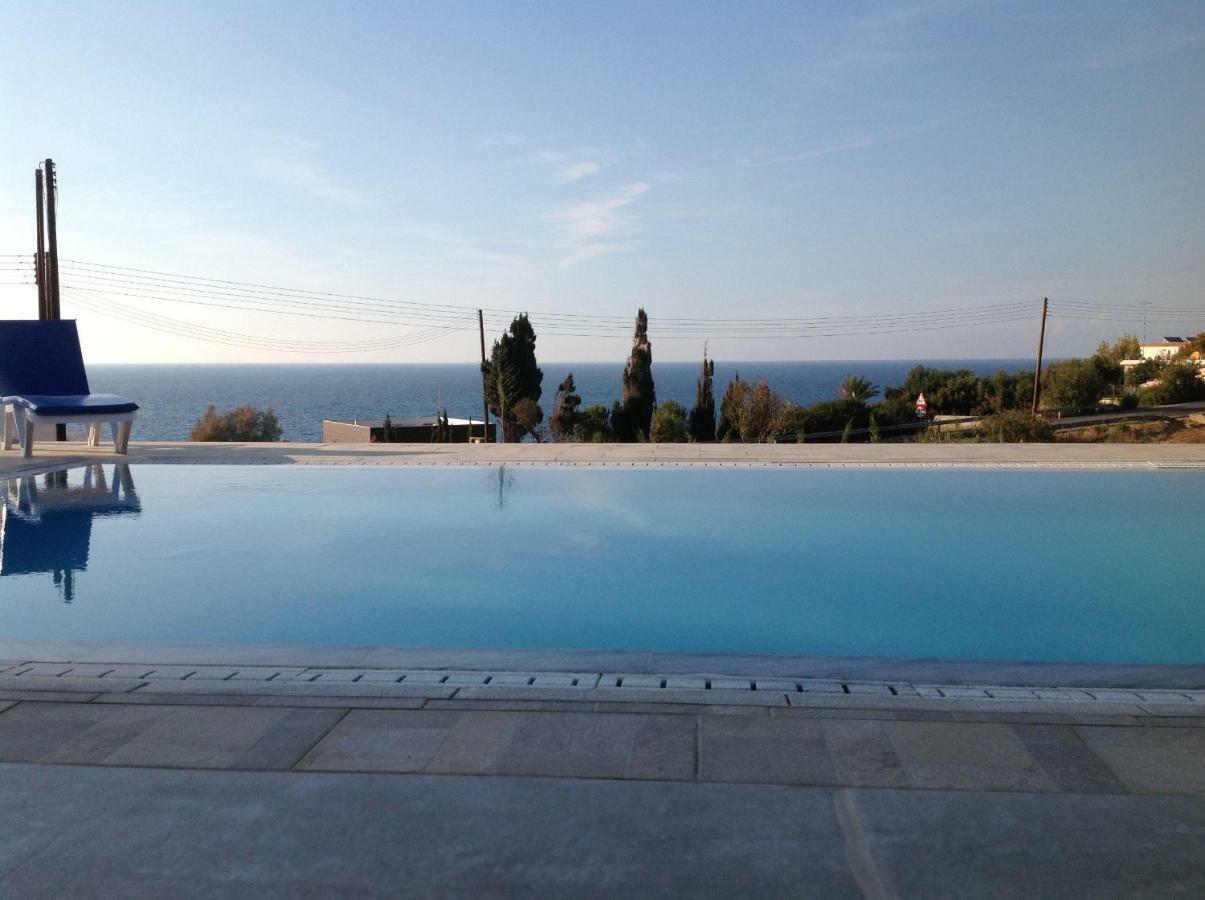 Pomos Idol Exceptional Beach Villa Exterior photo