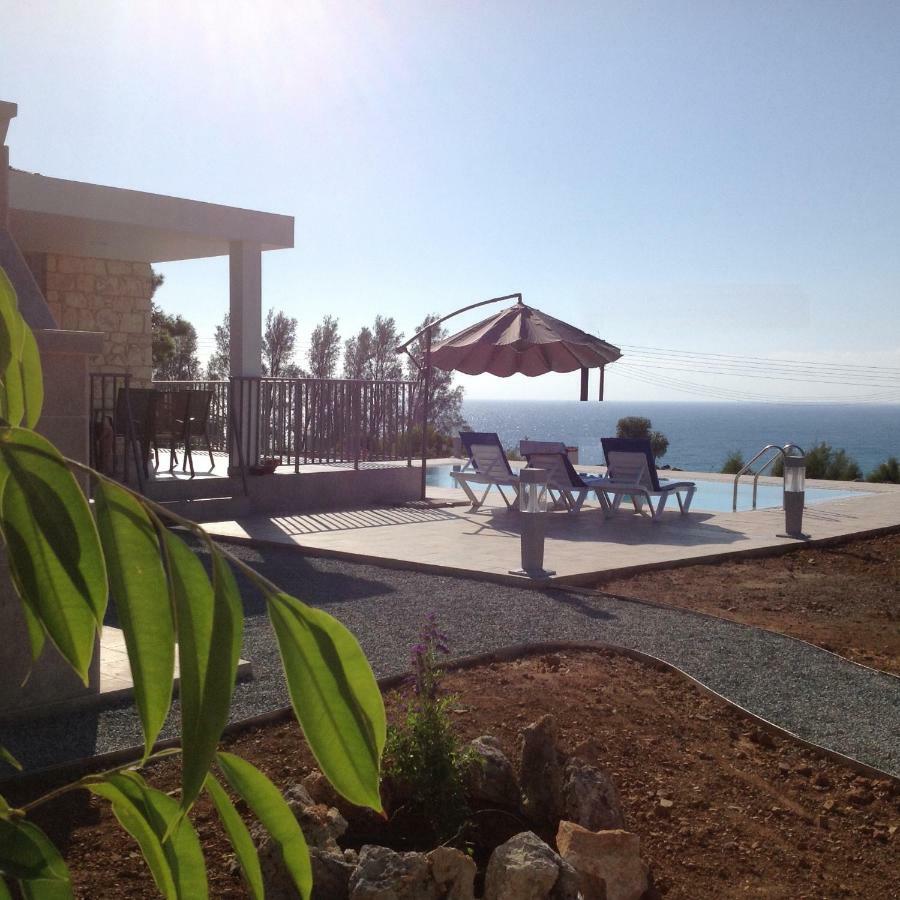 Pomos Idol Exceptional Beach Villa Exterior photo